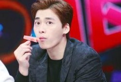 喵喵吃瓜娱乐,揭秘娱乐圈那些不为人知的幕后故事